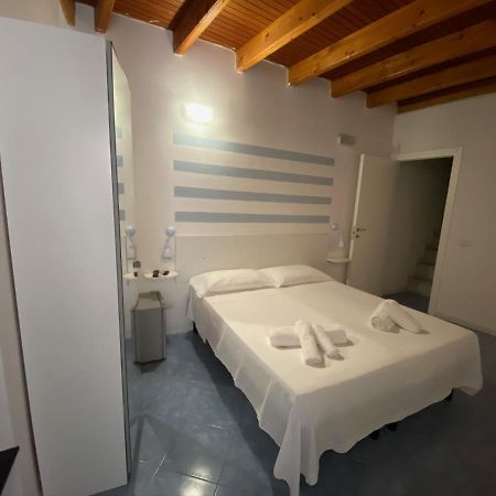 Carugio Rooms فيرناتْسا المظهر الخارجي الصورة